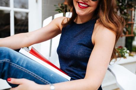 Down Time Dallas blogger Amy Havins wears 7 For All Mankind Jeans.