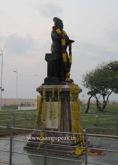 politics of statue ~ Thiruvalluvar in news !