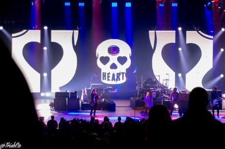 Heart - Ann and Nancy Wilson Sony Centre Toronto 2016