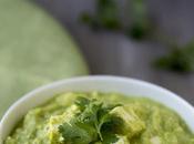 Hara Butter Paneer Masala (Spicy Green Curry with Paneer)