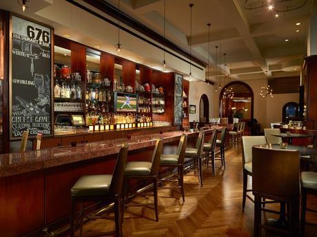 The Best Hotels in River North Omni Hotel