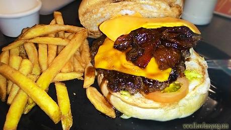Zark's Burger - Serving The Best Burger In Town