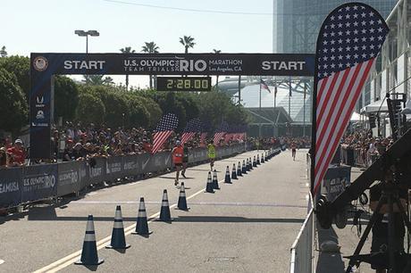 U.S. Olympic Marathon Trials 2016 in Los Angeles - start before finish line