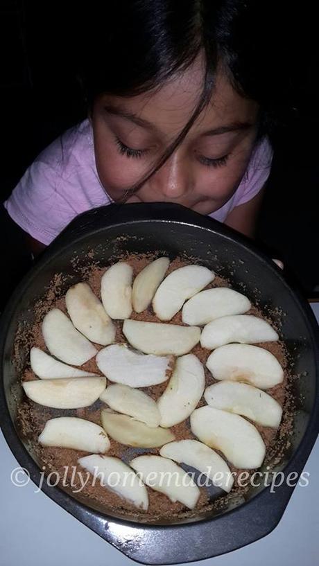 Apple-Cinnamon Upside-Down Cake | Apple Upside-Down Cake Recipe