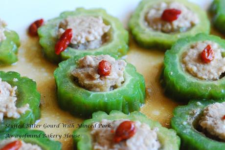 Stuffed Bitter Gourd with Minced Pork
