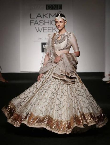 The Fabulous Day 2 and Day 3 of Lakme Fashion Week Summer Resort 2016