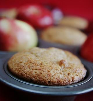 Easy Paleo Breakfast Apple Muffins Featured Image