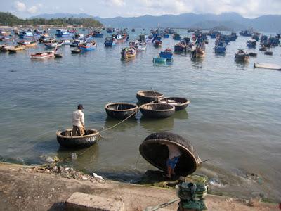 CYCLING THROUGH VIETNAM, Guest Post by Gretchen Woelfle