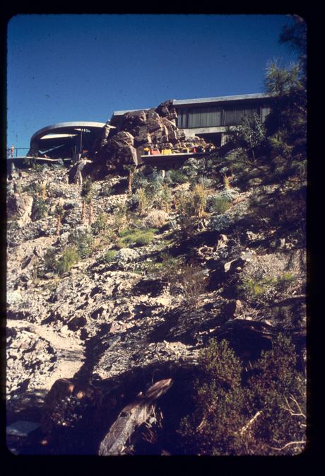 Photo by John Lautner.