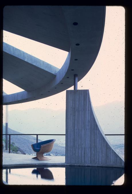 Photo by John Lautner.