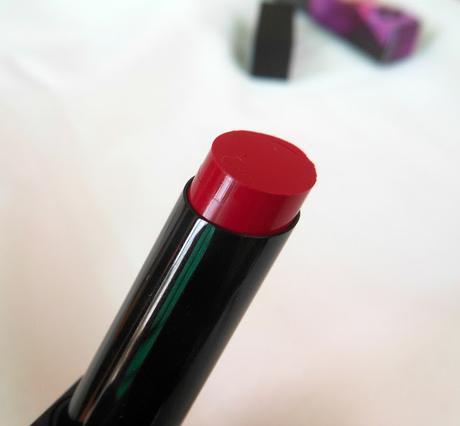 Sugar It’s A-Pout Time! Vivid Matte Lipstick – Mad Magenta // Review, Swatch, On My Lips