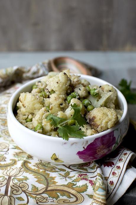 Bengali Cauliflower curry with poppy seeds