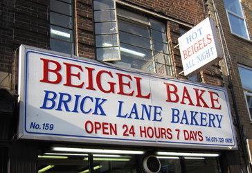 #LondonEating After Our #JackTheRipper Tour @BeigelBake