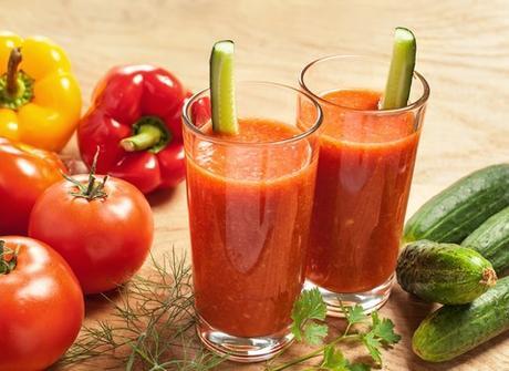 paleo breakfast tomato smoothie featured image