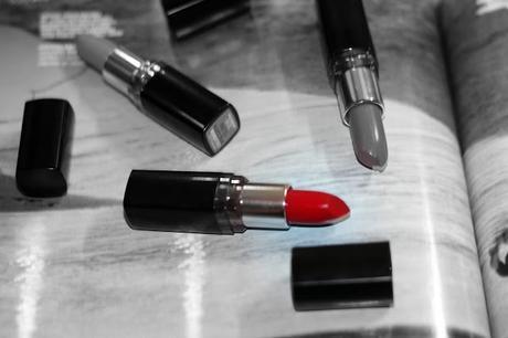 Maybelline Colorshow Lipstick in Red Rush