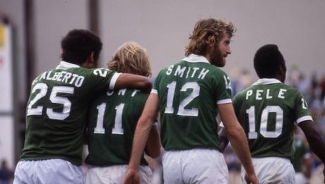 1977 Cosmos: Carlos Alberto, Steve Hunt, Bobby Smith & Pele