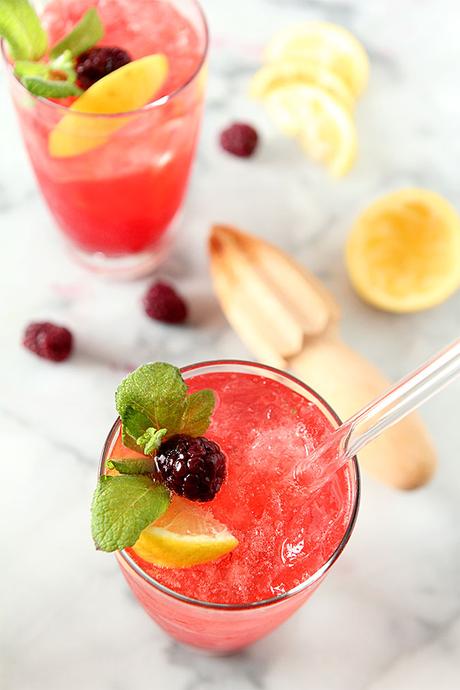 Blackberry Whiskey Lemonade