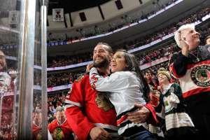 6 Great Date Night Ideas in Chicago Date Night in Chicago Blackhawks