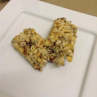 Eat Natural Maple Syrup, Pecans & Peanuts Bars