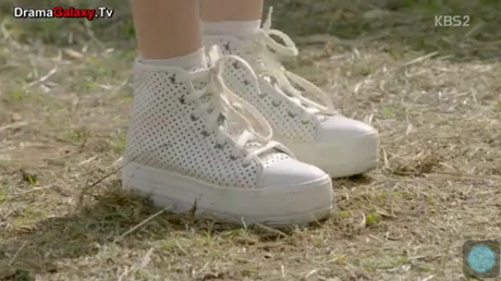 K-Drama Fashion: Descendant's of The Sun