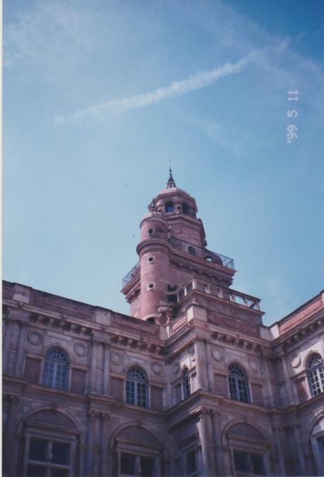 A shining example of renaissance art in Toulouse. Built in 1555 and owned by Pierre d'Assézat, a rich wood merchant at the time.