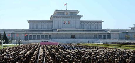 A meeting of KPA service members and officers at Ku'msusan Palace of the Sun in Pyongyang on April 10, 2016 to mark the birth anniversary of late DPRK founder and president Kim Il Sung (Photo: Rodong Sinmun).