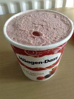 Haagen Dazs Summer Berries & Cream