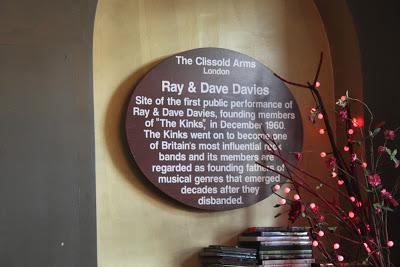 #plaque366 Ray & Dave Davies #TheKinks @clissoldarms