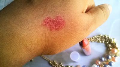 Lotus Colorstylo Chubby Lip Color in Nude Blush Price, Swatch and Application