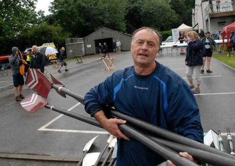 Colin at Llandaff, not letting the diagnosis stop him from racing - or lugging blades around.