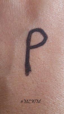 Plum NaturStudio All-Day-Wear Kohl Kajal with Sharpener Review