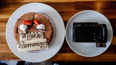 Finally, for dessert, a cake from my mother with my name on it - and a X-Pro2 camera from Fujifilm, also with my name on it !