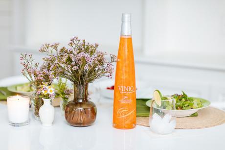 Dallas Blogger, Amy Havins , shares a spring recipe with the new Viniq Glow.