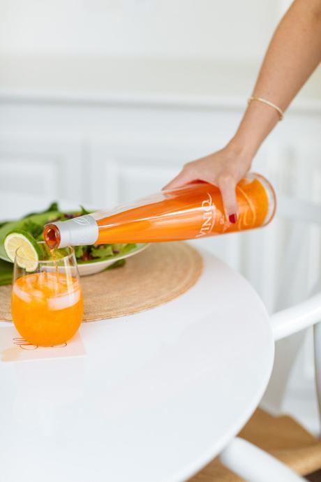 Dallas Blogger, Amy Havins , shares a spring recipe with the new Viniq Glow.