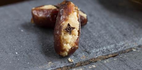 STUFFED DATES TOFFEES