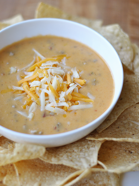 homemade-sausage-queso