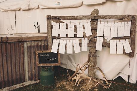 A Sweet Rustic Glenorchy Wedding by Dawn Thomson Photography