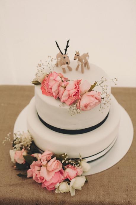A Sweet Rustic Glenorchy Wedding by Dawn Thomson Photography