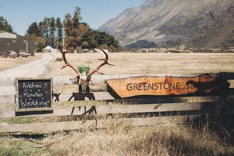 A Sweet Rustic Glenorchy Wedding by Dawn Thomson Photography