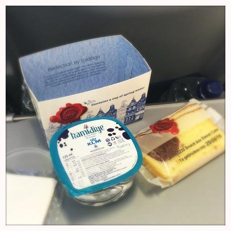 KLM breakfast Glasgow to Amsterdam Glasgow foodie explorers