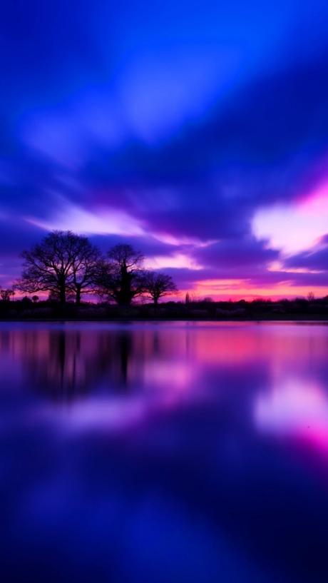 Reflect Your Mind With Stunning Smartphone Wallpapers