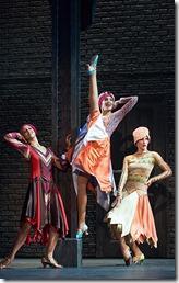 Review: Bullets Over Broadway (Broadway in Chicago)