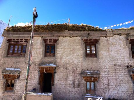 Interesting Yurutse – It is a village where only one house