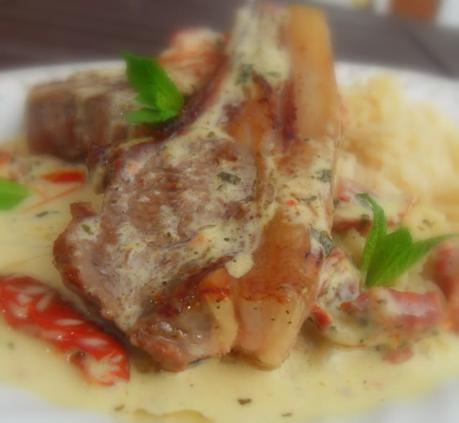 Garlic Lamb Cutlets with a Mint & Sun Blush Tomato Sauce