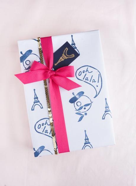 DIY Lino Stamp Gift Wrap