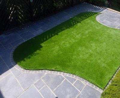 Makeover tips for your home and garden hire a landscaper