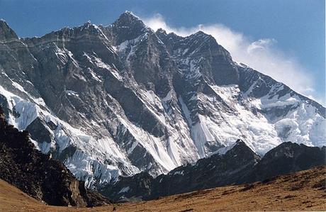 Himalaya Spring 2016: Lhotse Faced Closed on Everest, Annapurna Summit Push Begins