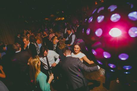 LUCY & ELLIOTT | HALES HALL BARN | A NORFOLK WEDDING