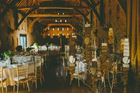 LUCY & ELLIOTT | HALES HALL BARN | A NORFOLK WEDDING