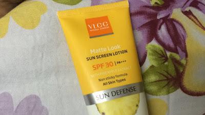 VLCC Matte Look Sunscreen Lotion SPF 30 PA+++ Review!